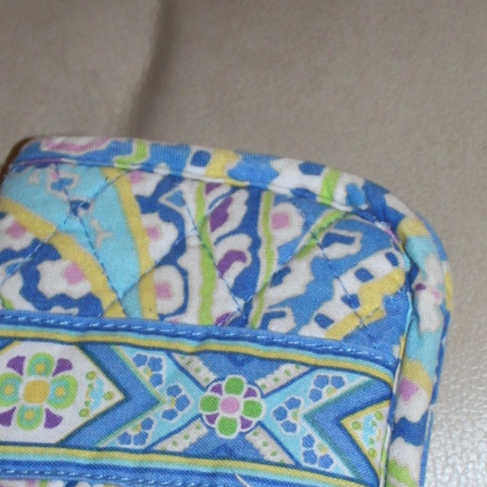 Vera Bradley Capri Blue Sunglass Case